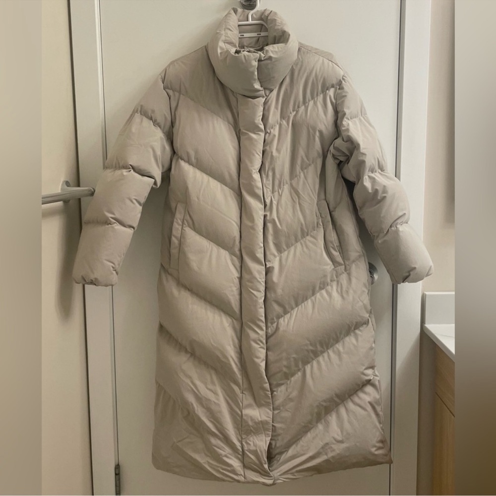 Aritzia Wilfred Cloud Puff